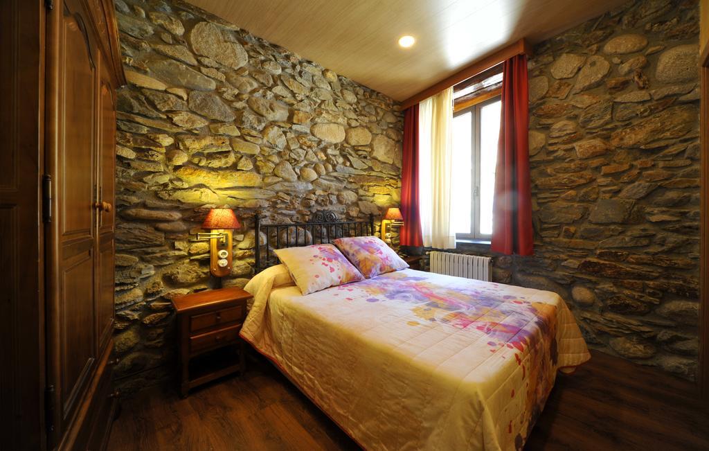 Hostal Vall D'Aneu By Arcas & Sambola Esterri d'Àneu Kültér fotó