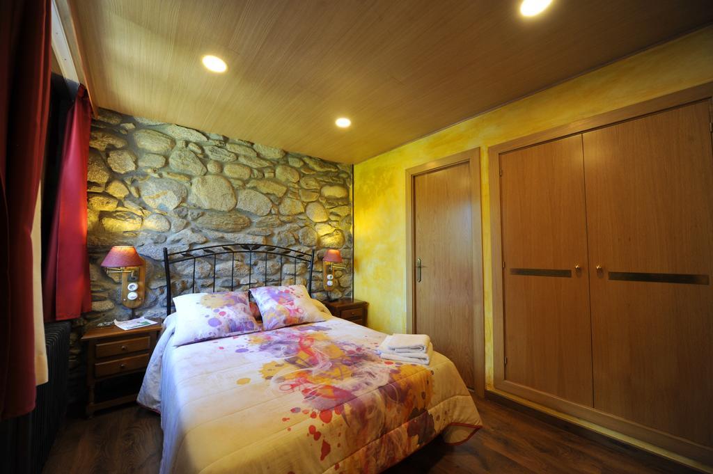 Hostal Vall D'Aneu By Arcas & Sambola Esterri d'Àneu Kültér fotó