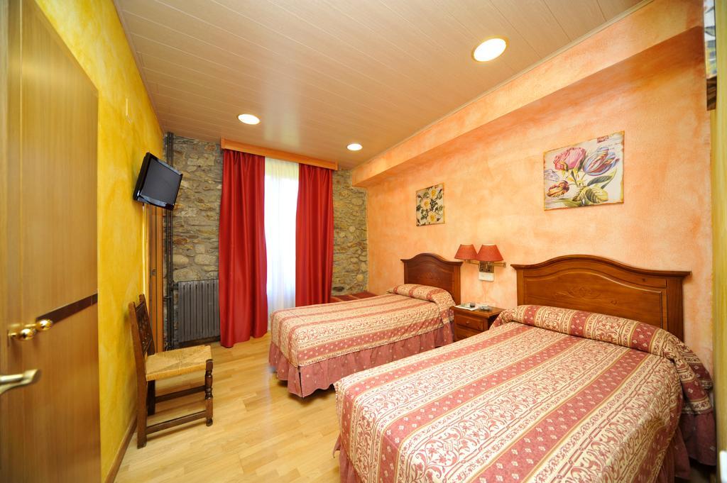 Hostal Vall D'Aneu By Arcas & Sambola Esterri d'Àneu Kültér fotó